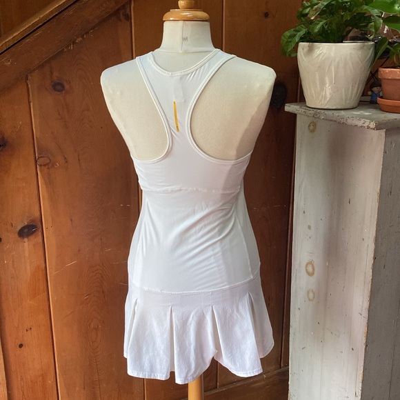 Lolë Tennis Dress with Pleated Skirt - Picture 3 of 9